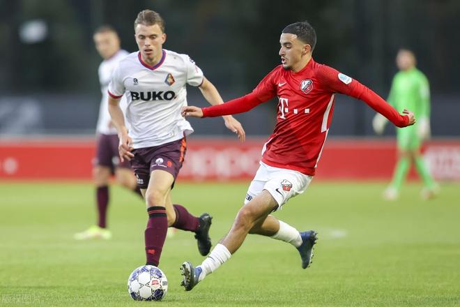 正是球队成 正是球队成