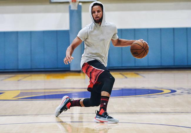 莎比赛中的 莎比赛中的