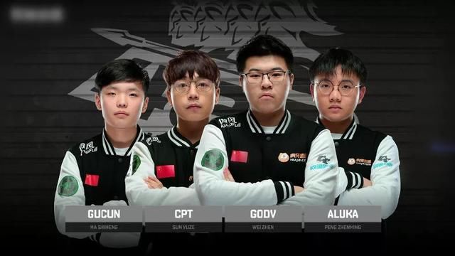 探讨这两位 探讨这两位