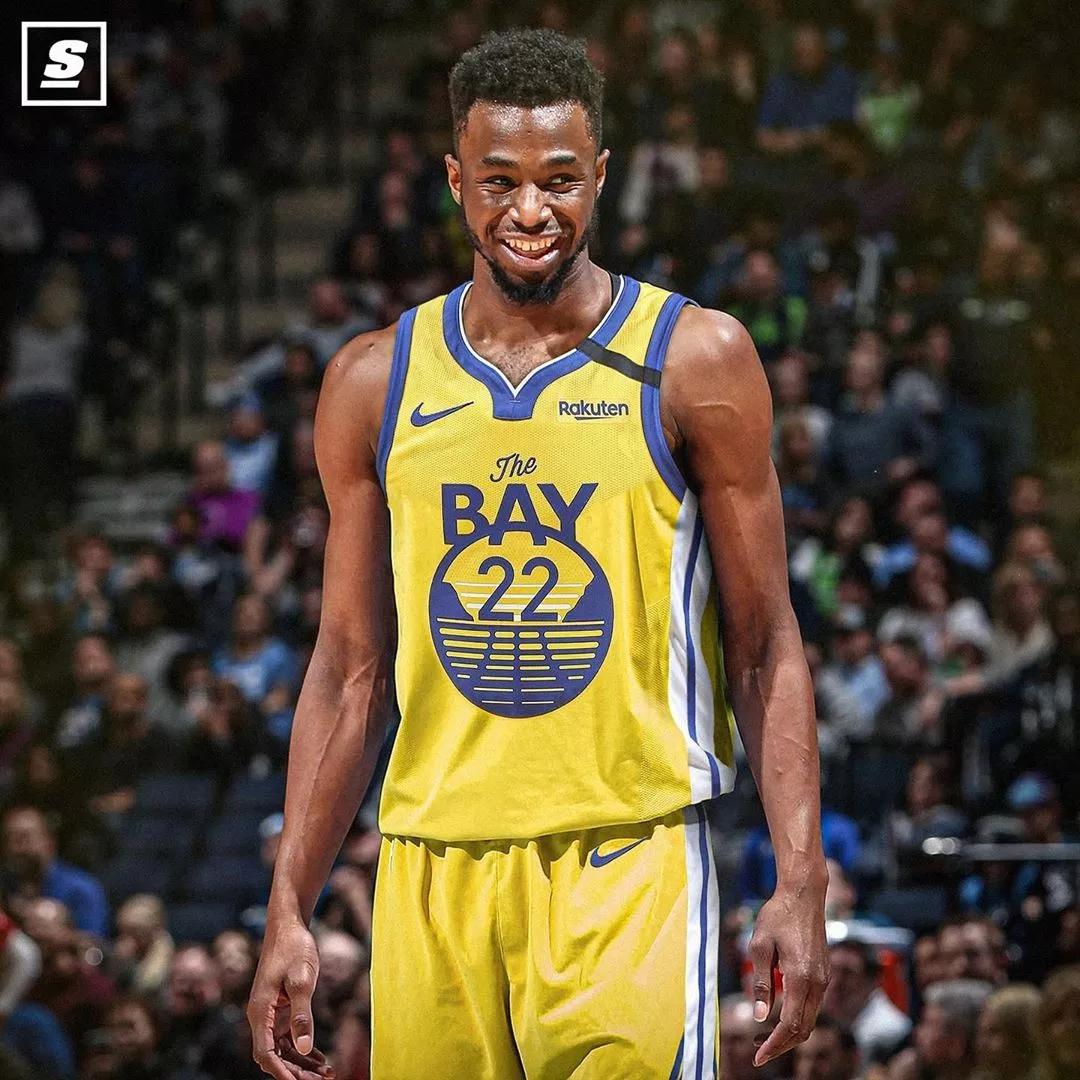 却因中后场 却因中后场